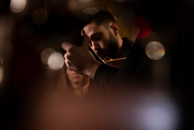 1-hour Intimate Fado Concert in a Typical Venue - What the performance can include