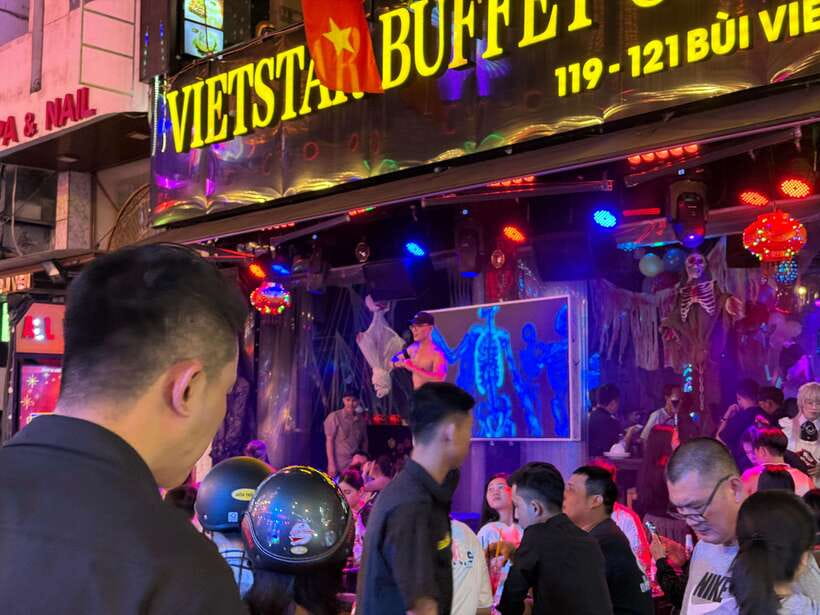 Acoustics Live Music And Saigon Night Life Street Food Tour - Starting in Ho Chi Minh City after dark
