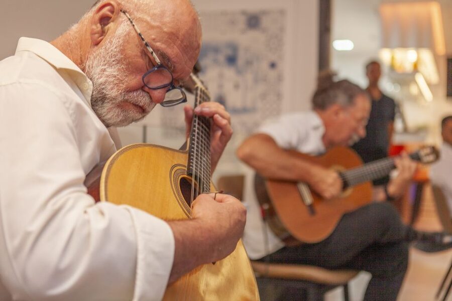 Algarve: Fado Night with 6- Course Algarvian Tapas Dishes - FAQ