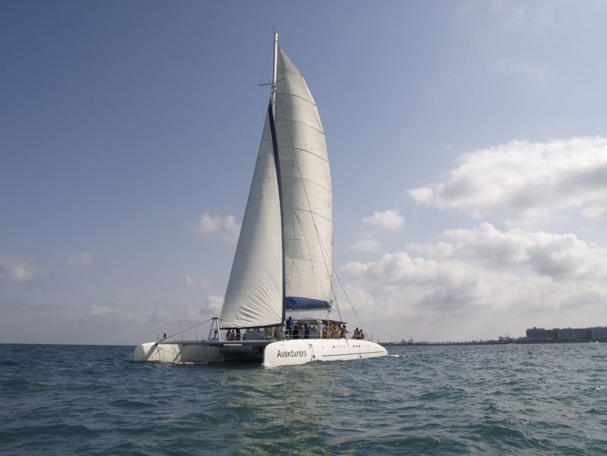 Alicante: Afternoon Cruise with Appetizer and Live Music - What you actually receive for $61