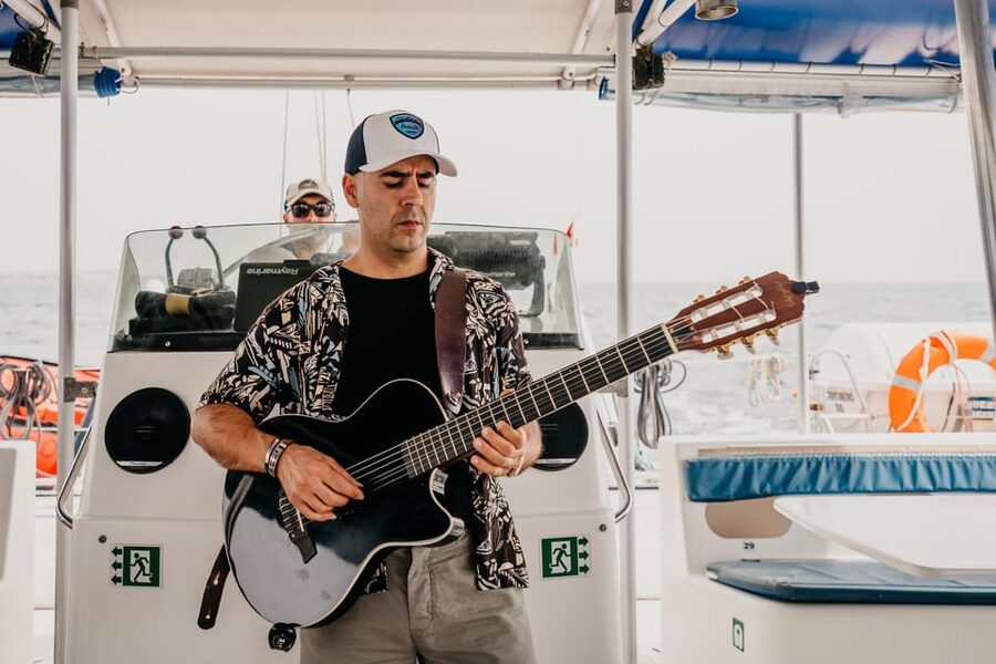 Alicante: Afternoon Cruise with Appetizer and Live Music - FAQ