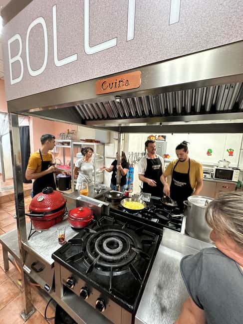 Alicante:Evening Spanish Tapas Cooking Class with Live Music - The first jobs: chopping, mixing, and learning the menu