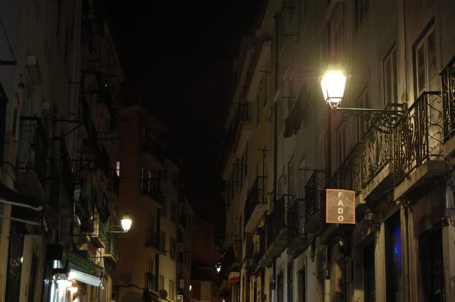 All-inclusive Fado Tour: Show & Dinner. Lisbon at Night - Practical details before you book