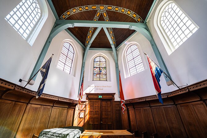 Amsterdam: Christmas Concert of Vivaldi, Mozart, Bach & more - Arrive early and dress respectfully