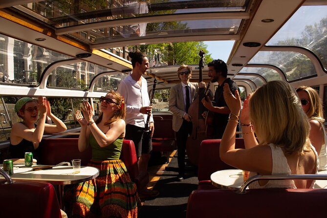 Amsterdam Jazz Canal Cruise with live music - What this Amsterdam jazz cruise feels like