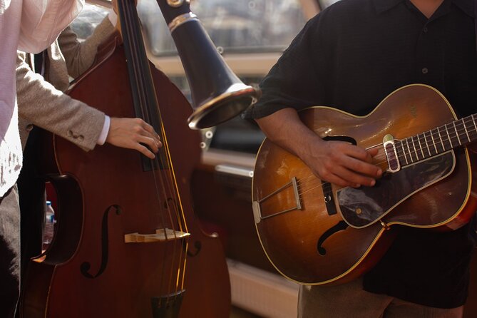 Amsterdam Jazz Canal Cruise with live music - Who should book this experience?