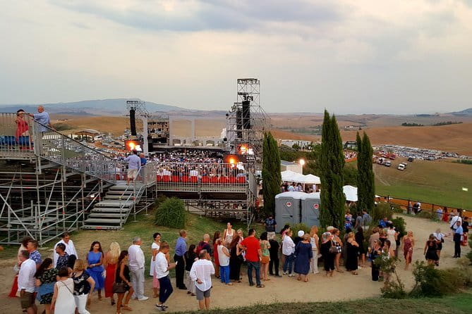 Andrea Bocelli concert LAJATICO Limousine Service from Florence - Leaving Florence at 5 pm