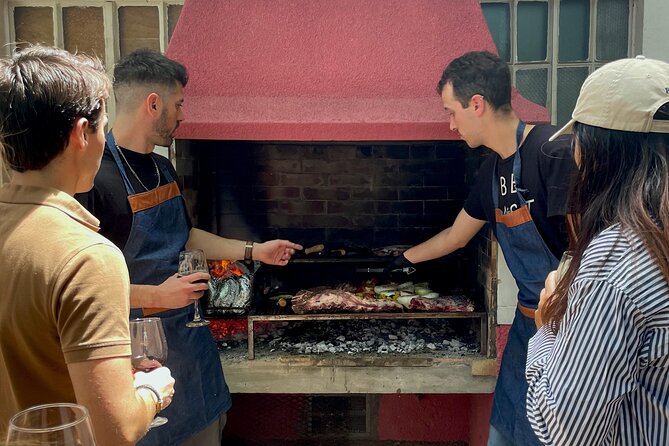 Argentine Barbecue Asado Dinner Experience with Live Music - Arriving in Comuna 11 for a home-style dinner