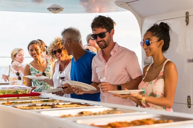 Aruba Sunset Sail with Caribbean Dinner and Live Music - The open bar and what you can order