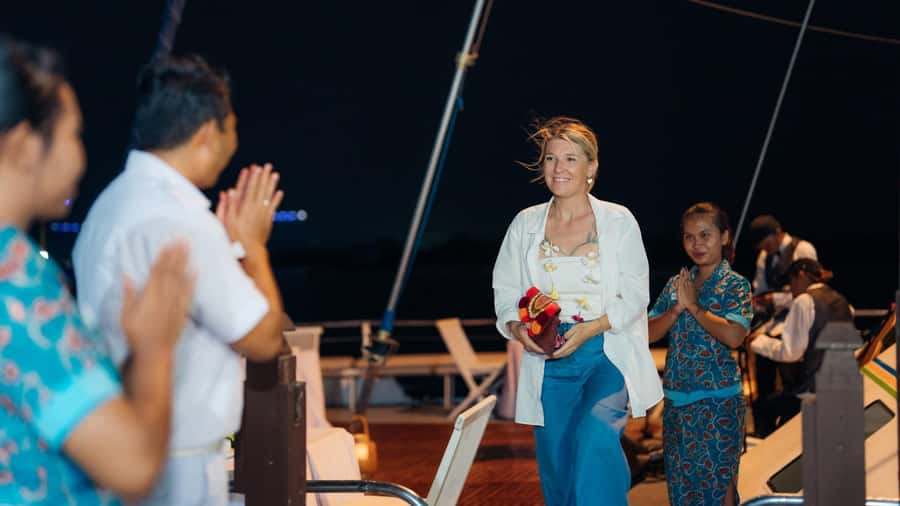 Bali/Benoa: 5-Course Romantic Evening Cruise With Live Music - What the price includes at $97 per person