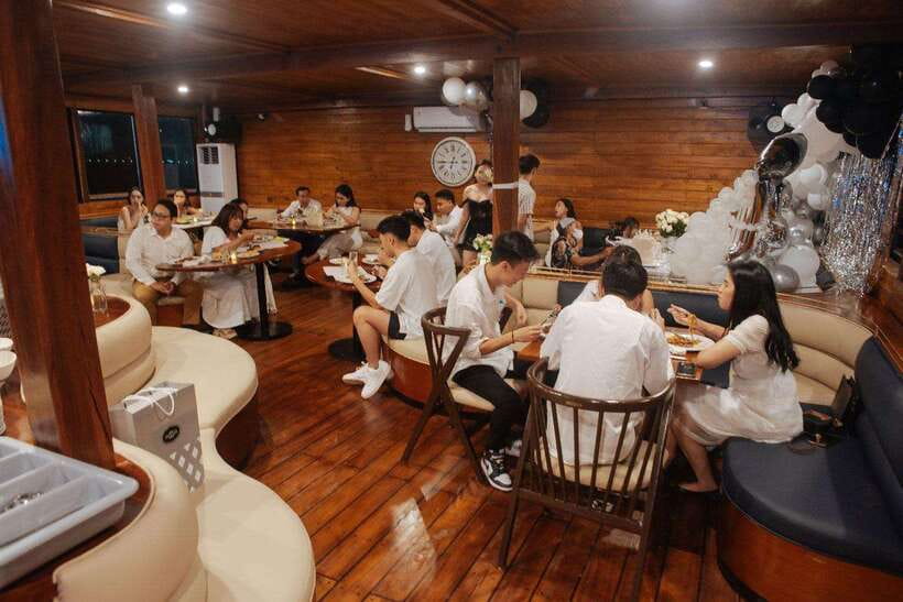 Bali Phinisi Cruise: Sunset Dinner with Live Music & Buffet - Four buffet counters and what dinner means