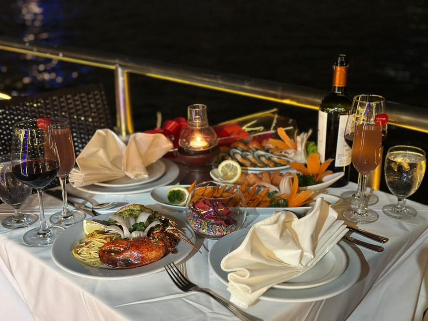 Bangkok: Alangka Luxury Cruise with Buffet and Live Music - Key points to know before booking