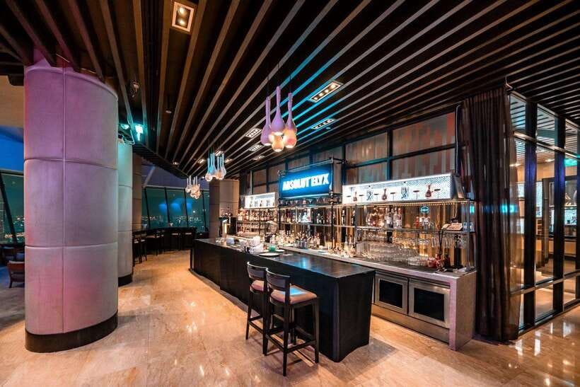 Bangkok: ThreeSixty Jazz Lounge at Millennium Hilton - My practical booking advice