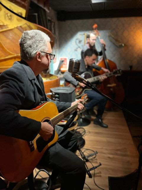 Barcelona: Jam Session - Jazz, Cocktails and Tapas - What Happens From 20:30 Onward