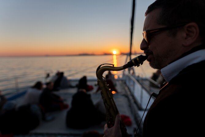 Barcelona Sunset Live Jazz Music Cruise - Key points before you book
