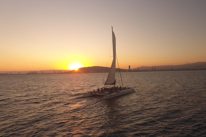 Barcelona Sunset Live Jazz Music Cruise - Live jazz, but do not expect the same show every day