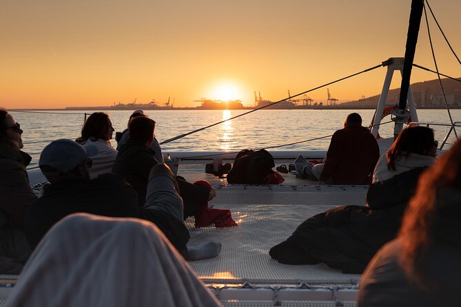 Barcelona Sunset Live Jazz Music Cruise - How comfortable is the 90-minute ride?