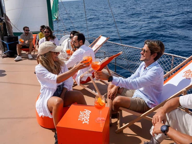 Barcelona: Sunset Sailing Cruise with Live Music - Setting out from Barcelona’s port