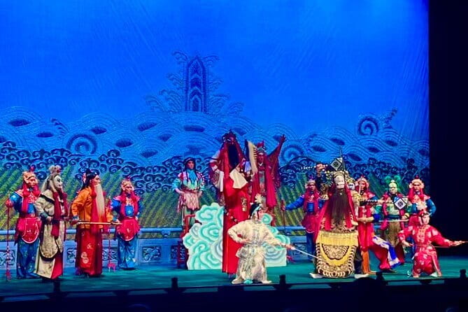 Beijing Liyuan Theater Peking Opera Ticket Booking - The makeup viewing adds context before the show
