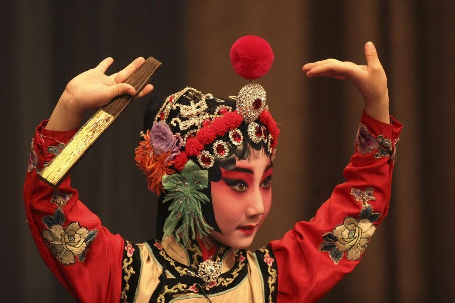 Beijing: Night Tour Of Peking Opera Show / Transfer - Why Peking Opera feels different from Western opera