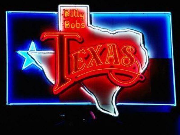 Billy Bob's Texas Honky Tonk Dinner and Photo Package - Key points to know before you go