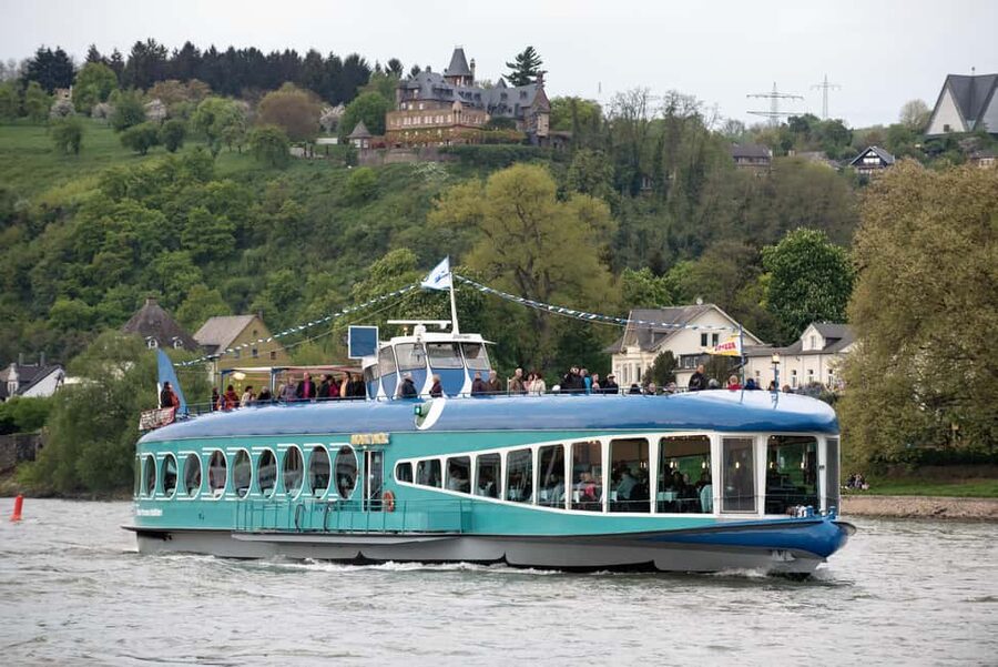 Bonn: Seniors' cruise with live music on the MS Moby Dick - A Relaxed Three Hours on the Rhine
