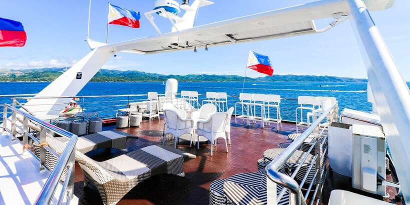 Boracay: Scenic Sunset Cruise with Live Music - Who should book this cruise?
