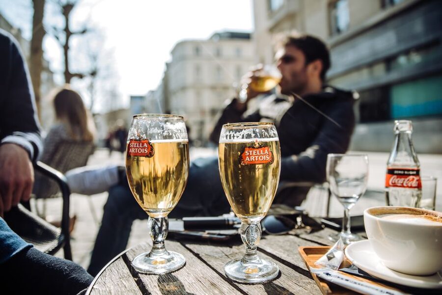 Brussels: Private Beers, Bars, and Live Music Tour by Night - Walking toward the Grand Place