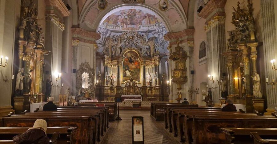 Budapest: Classical Music Concert in St. Michael's Church - Why the acoustics work so well