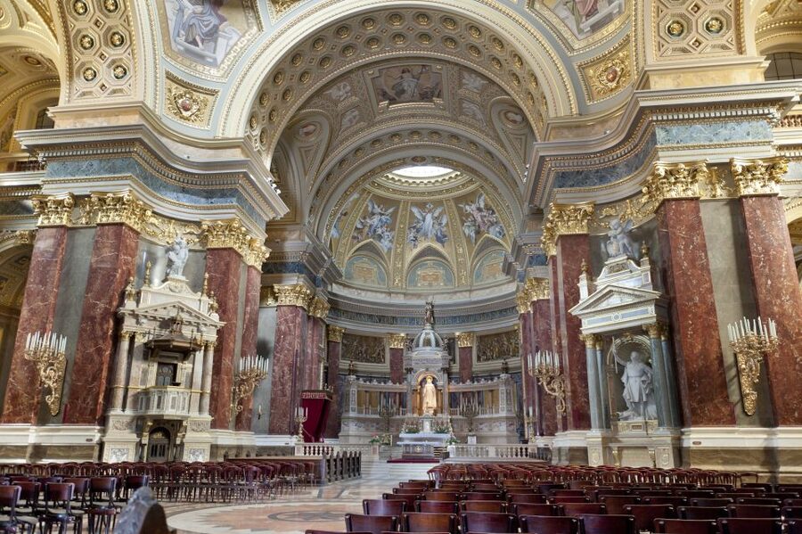 Budapest: Classical Music Concerts in St Stephen's Basilica - The Mozart Requiem program
