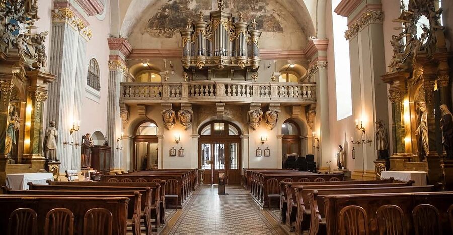 Budapest: Concert on the Oldest Working Organ in the City - A small church with a very particular sound