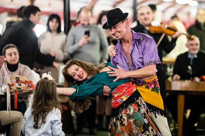 Budapest Danube Cruise and Dinner Options, Live Music and Dance - Budapest’s best evening view begins on the Danube