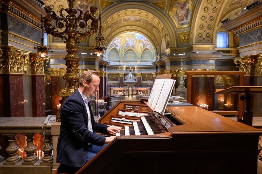 Budapest: St.Stephen's Basilica Grand Organ Concert Tickets - Why the basilica changes the sound