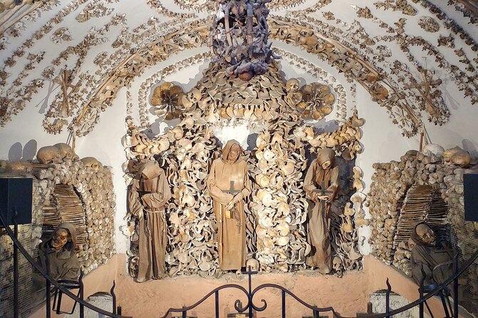 Capuchin Crypt Christmas Baroque Concert in Rome - What happens when you arrive at Via Veneto 21