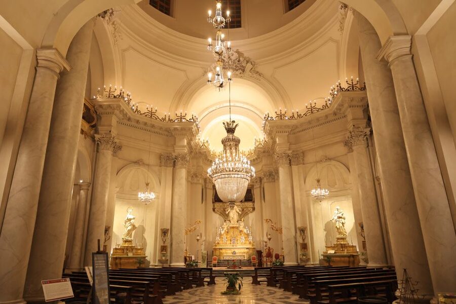 Catania: Opera Concert - Tribute to Vincenzo Bellini - The small orchestra and two singers