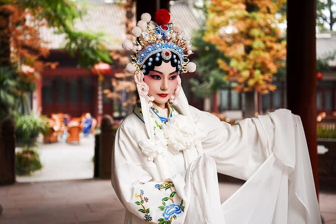 Chengdu Signature Opera Face Changing and Tea - Key points to know before booking