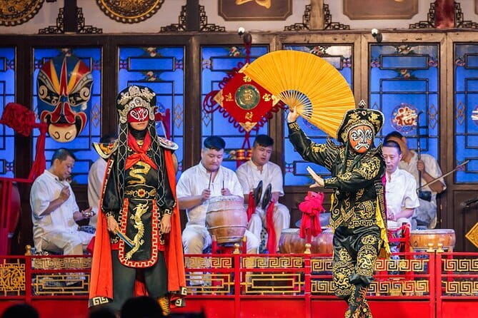 Chengdu Signature Opera Face Changing and Tea - Is $18 a good value?