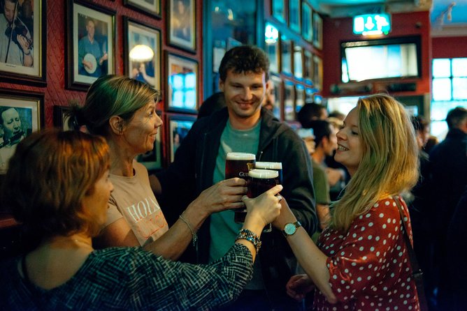 Classic Irish Pubs Private Tour of Dublin: Live Music, Beer and Nightlife - Cow’s Lane and Temple Bar set the tone