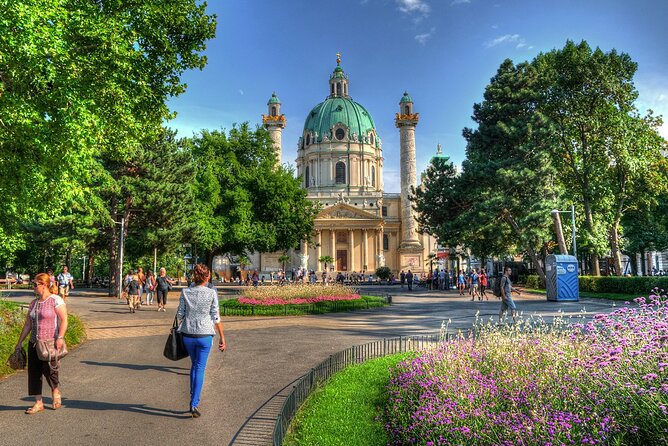 Classical concert Vivaldi 4 seasons in Karlskirche Vienna - Arriving at Karlsplatz