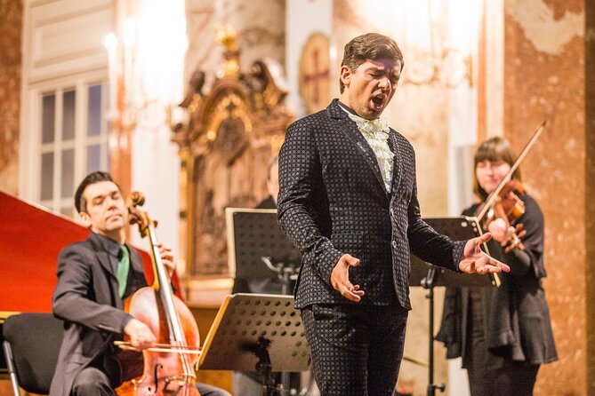 Classical concert Vivaldi 4 seasons in Karlskirche Vienna - Choosing between the seating sections
