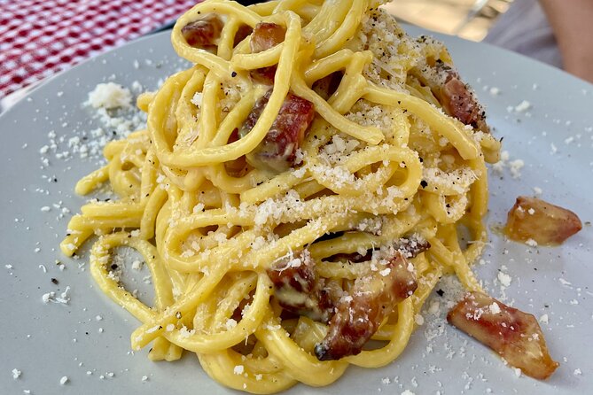 Cooking Class with Chef Francesco and Live Music in Venice - Preparing traditional Italian dishes