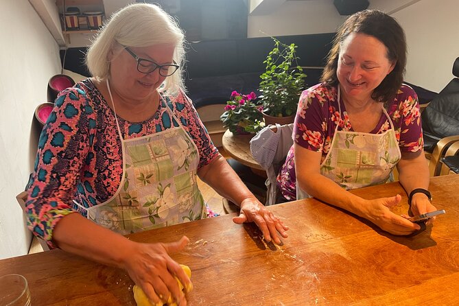 Cooking Class with Chef Francesco and Live Music in Venice - Live guitar after the food