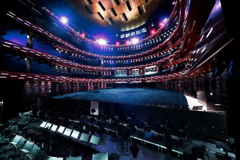 Copenhagen: The Opera House Guided Tour - First stop: the light-filled foyer