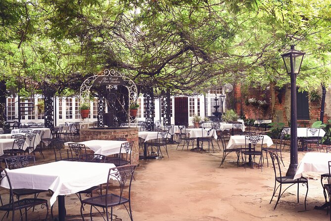 Court of Two Sisters Live Jazz Brunch Buffet with Mimosa - What the complimentary drink adds