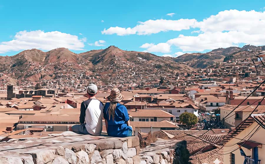 Cusco: Historic Walking Tour with Pisco Sour and Music Show - Starting in Cusco’s Plaza de Armas