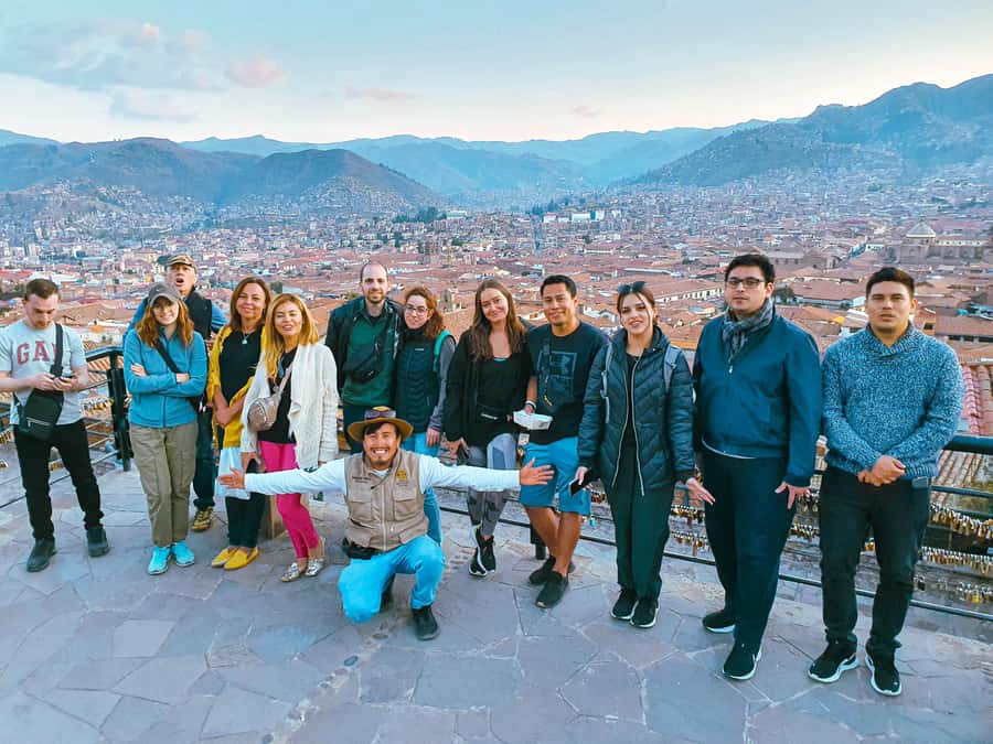 Cusco: Historic Walking Tour with Pisco Sour and Music Show - Is $10 good value?