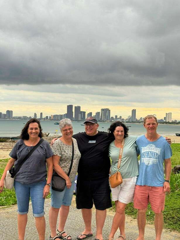 Da Nang City Street Food Tour With Live Music Tien Sa Show - Key points to know before booking