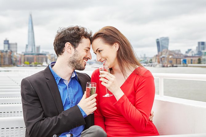 Dinner and Jazz Cruise on the River Thames - Why the $137.10 price may or may not be good value