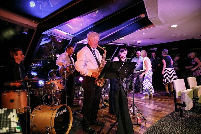 Dinner and Jazz Cruise on the River Thames - Dinner is included, but the menu needs careful attention