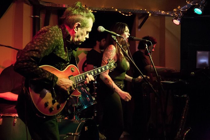Discover Madrid's Live Music Scene - The social side, without a drinking requirement